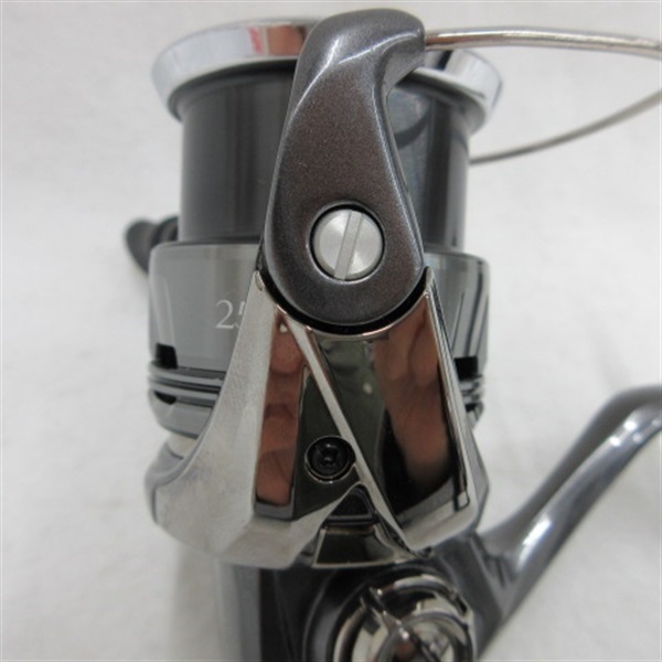 ２４ツインパワー２５００ＳＨＧ